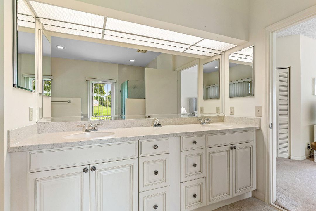 Active With Contract: $9,000 (3 beds, 3 baths, 1936 Square Feet)