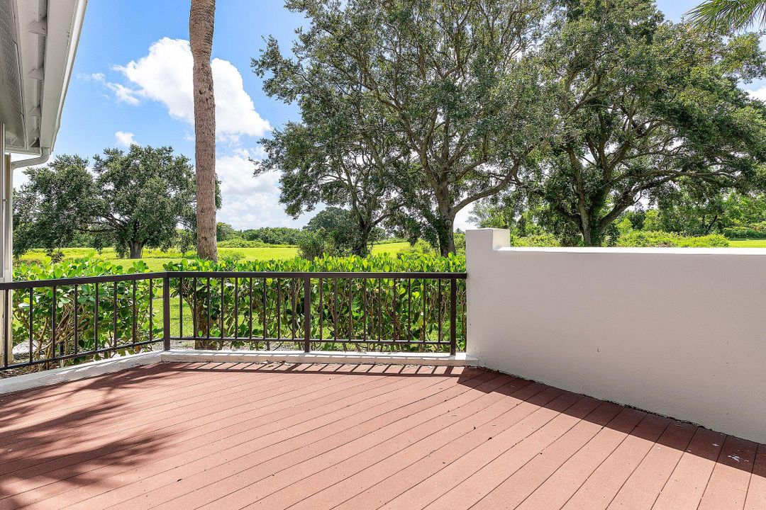 Active With Contract: $9,000 (3 beds, 3 baths, 1936 Square Feet)