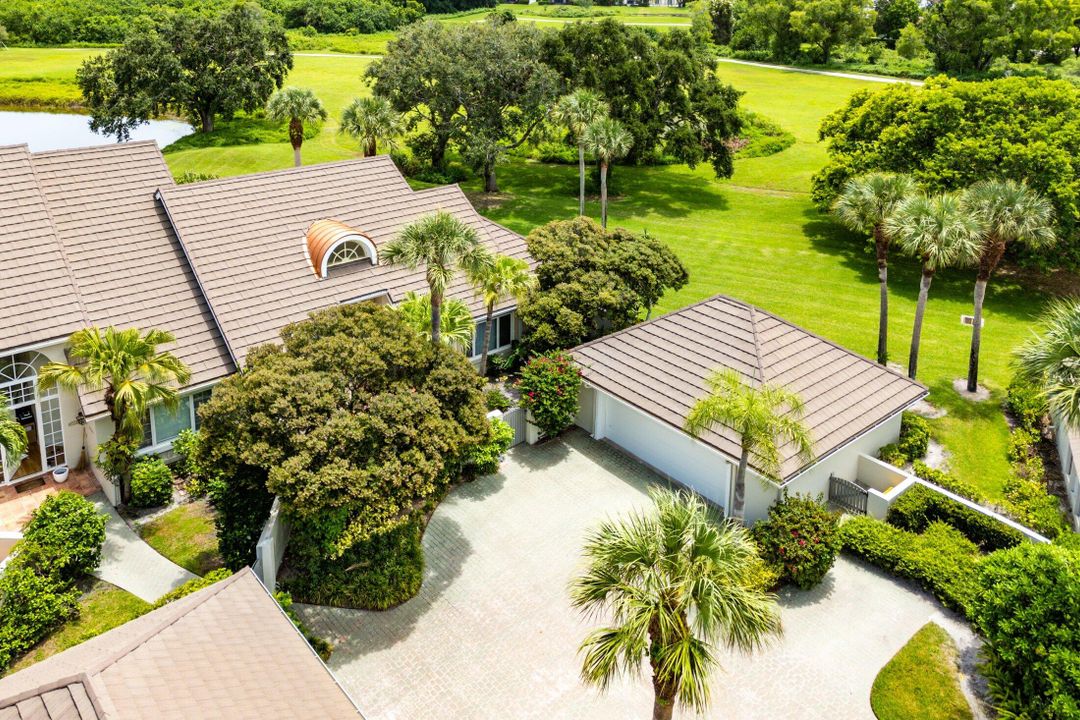 Active With Contract: $9,000 (3 beds, 3 baths, 1936 Square Feet)