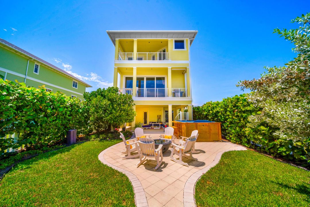 For Sale: $2,999,000 (4 beds, 4 baths, 3557 Square Feet)