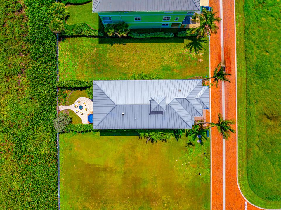 For Sale: $2,999,000 (4 beds, 4 baths, 3557 Square Feet)