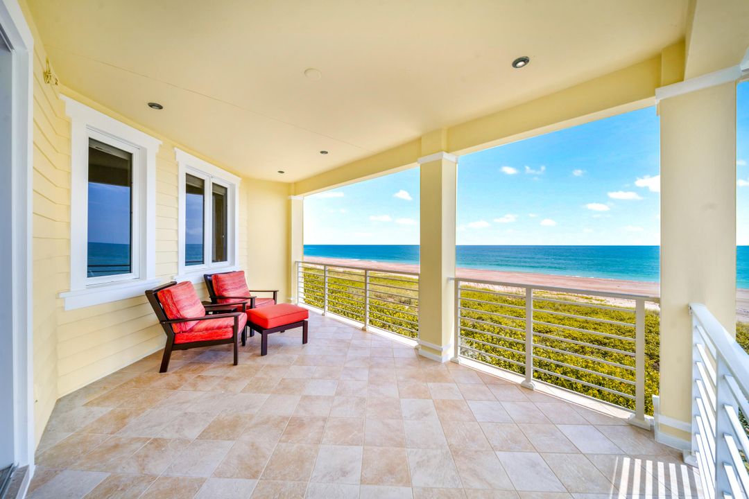 For Sale: $2,999,000 (4 beds, 4 baths, 3557 Square Feet)