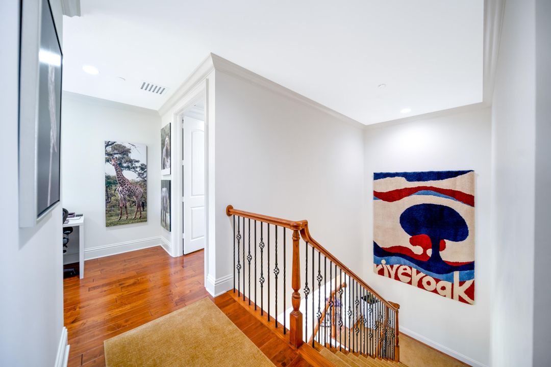 For Sale: $2,999,000 (4 beds, 4 baths, 3557 Square Feet)