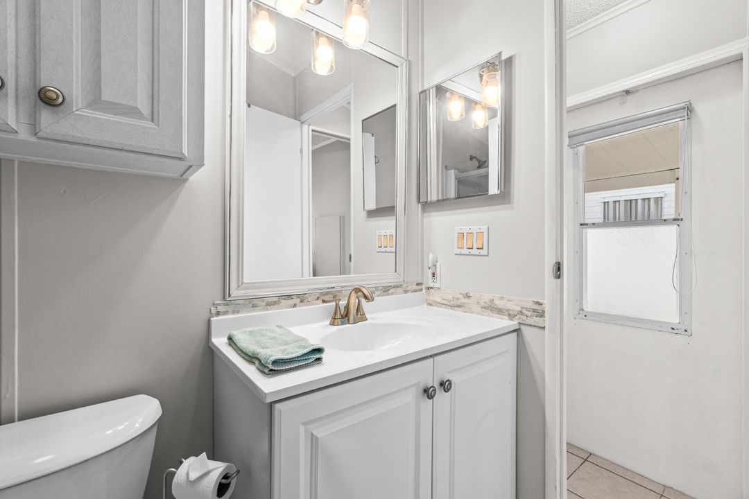 待售: $260,000 (1 贝兹, 1 浴室, 288 平方英尺)