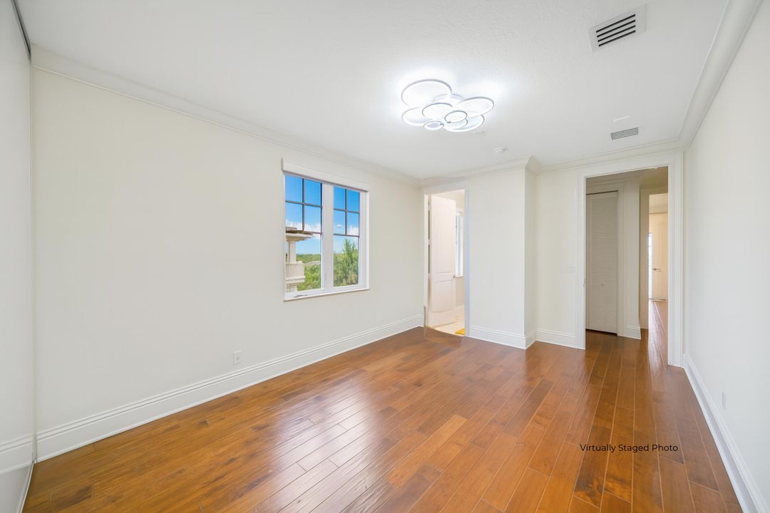 For Sale: $2,999,000 (4 beds, 4 baths, 3557 Square Feet)