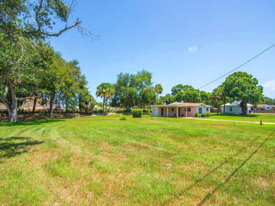 Activo con contrato: $259,000 (3 camas, 2 baños, 1352 Pies cuadrados)