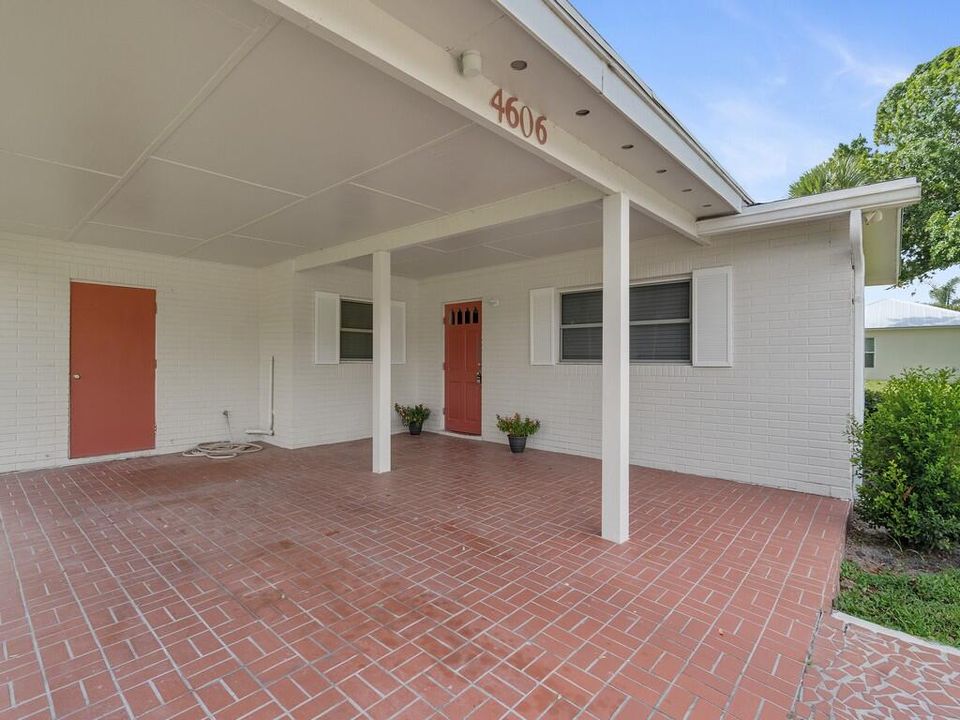 Activo con contrato: $259,000 (3 camas, 2 baños, 1352 Pies cuadrados)