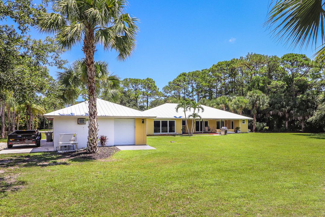 Под контрактом: $845,000 (4 спален, 3 ванн, 2291 Квадратных фут)