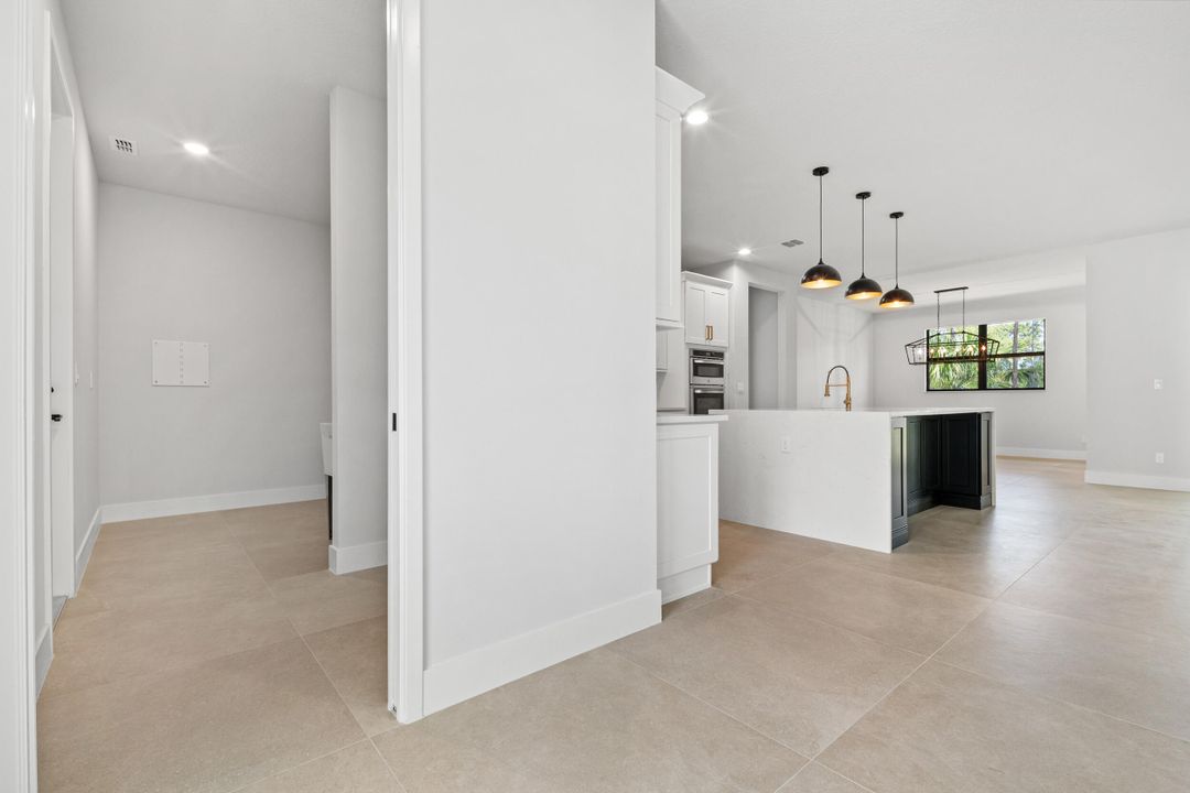 Active With Contract: $765,000 (4 beds, 2 baths, 2256 Square Feet)