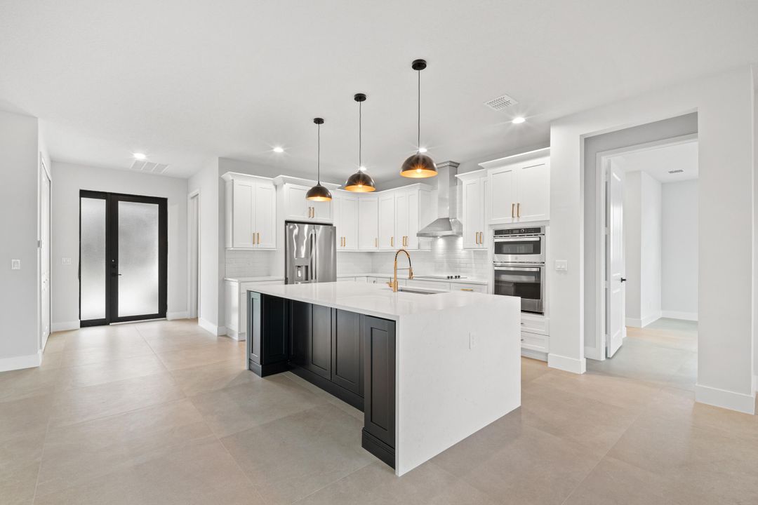 Active With Contract: $765,000 (4 beds, 2 baths, 2256 Square Feet)