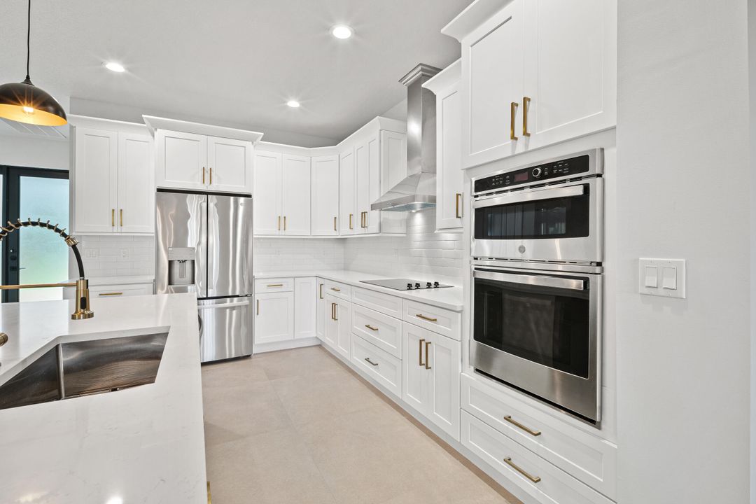 Active With Contract: $765,000 (4 beds, 2 baths, 2256 Square Feet)