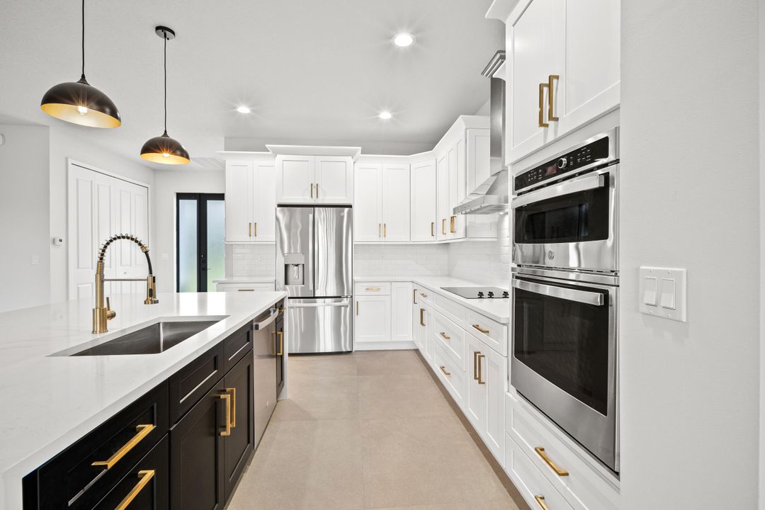 Active With Contract: $765,000 (4 beds, 2 baths, 2256 Square Feet)