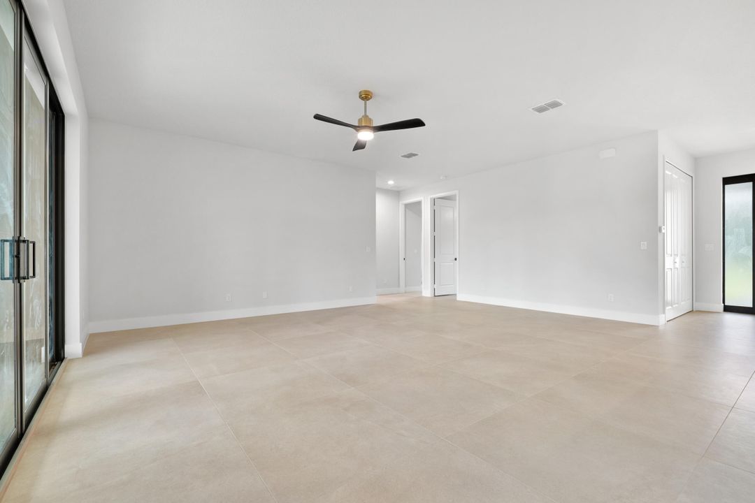 Active With Contract: $765,000 (4 beds, 2 baths, 2256 Square Feet)