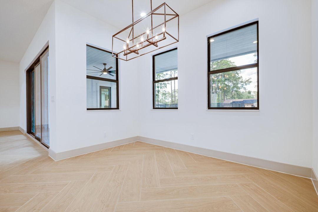 Active With Contract: $1,175,000 (4 beds, 3 baths, 2946 Square Feet)