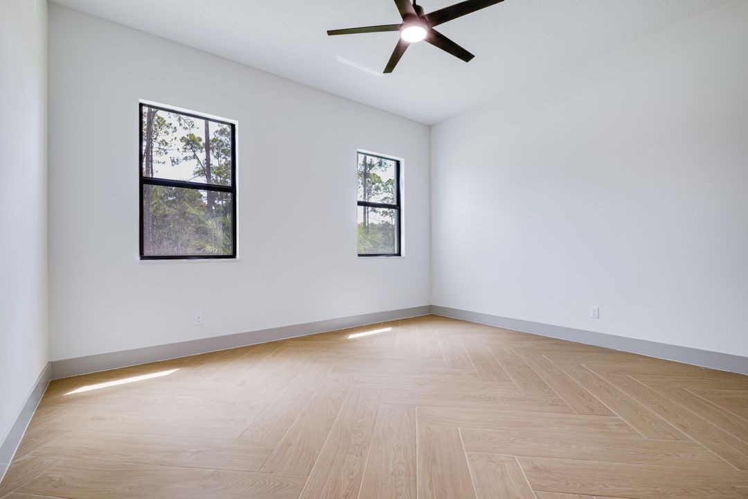 Active With Contract: $1,175,000 (4 beds, 3 baths, 2946 Square Feet)