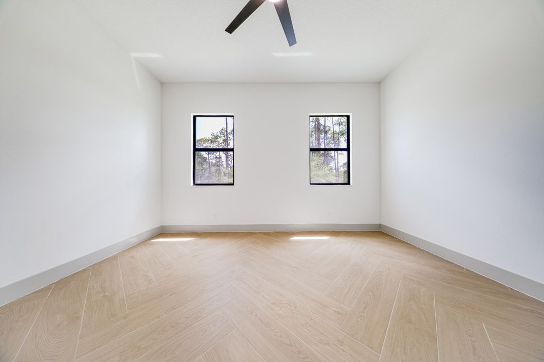 Active With Contract: $1,175,000 (4 beds, 3 baths, 2946 Square Feet)