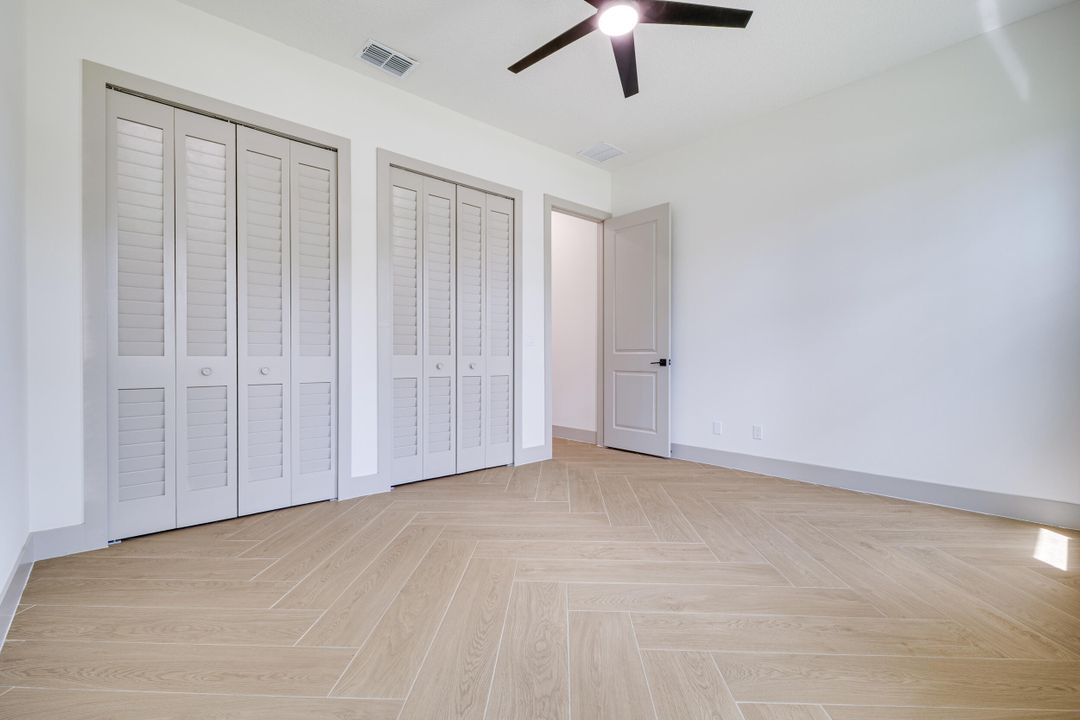 Active With Contract: $1,175,000 (4 beds, 3 baths, 2946 Square Feet)