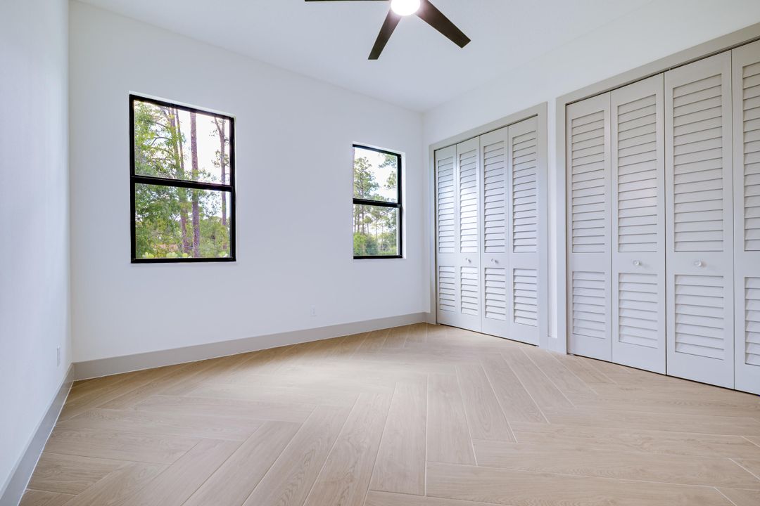 Active With Contract: $1,175,000 (4 beds, 3 baths, 2946 Square Feet)