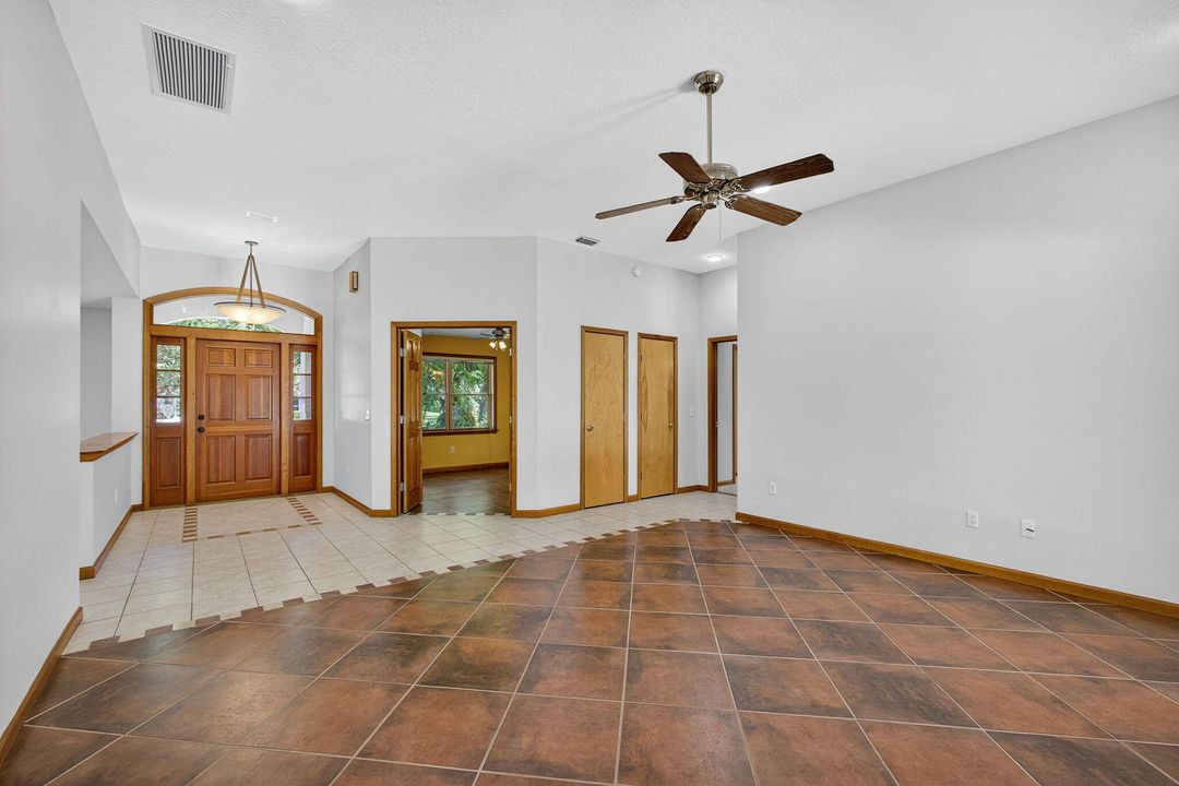 For Sale: $785,000 (4 beds, 3 baths, 2931 Square Feet)