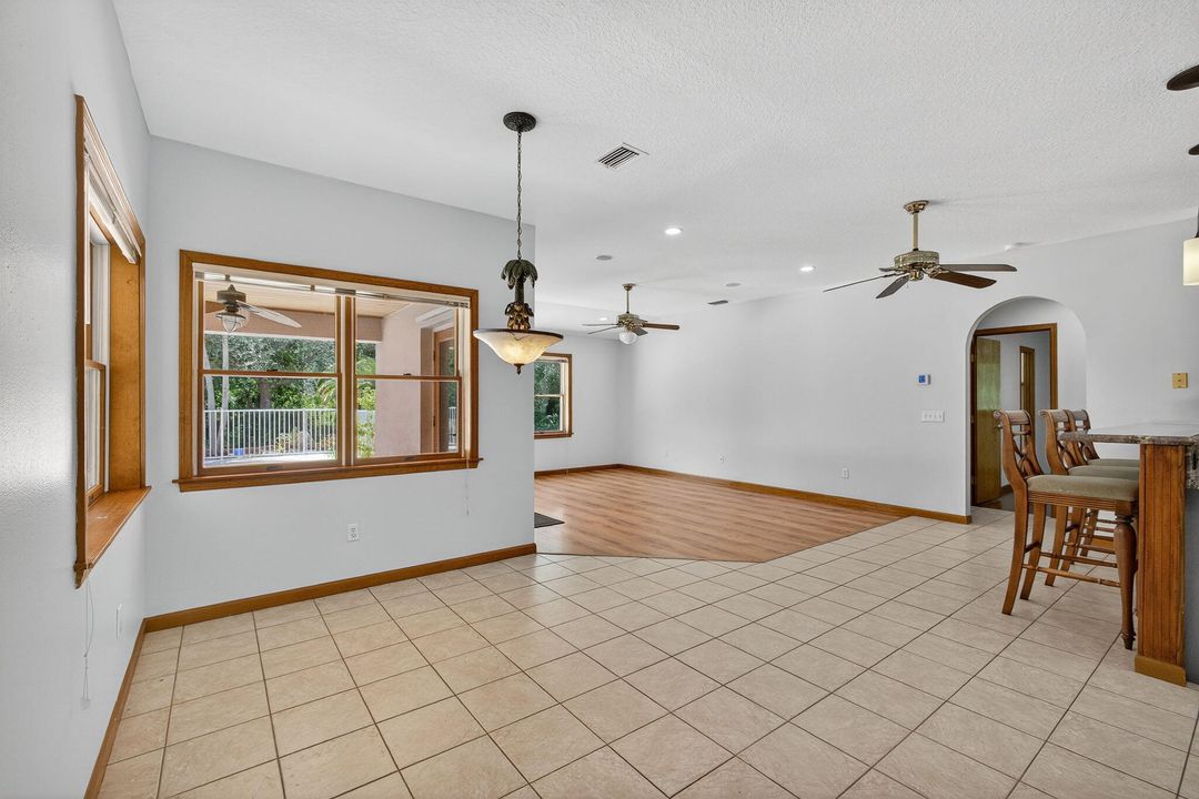 For Sale: $785,000 (4 beds, 3 baths, 2931 Square Feet)