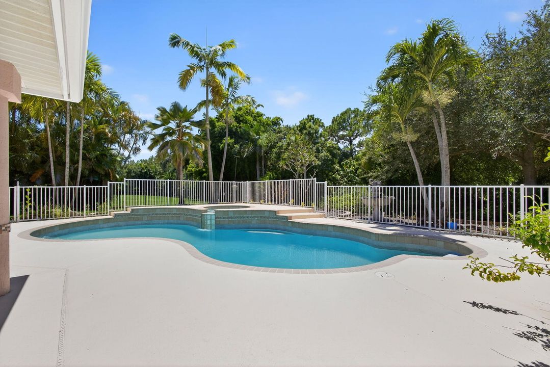 For Sale: $785,000 (4 beds, 3 baths, 2931 Square Feet)