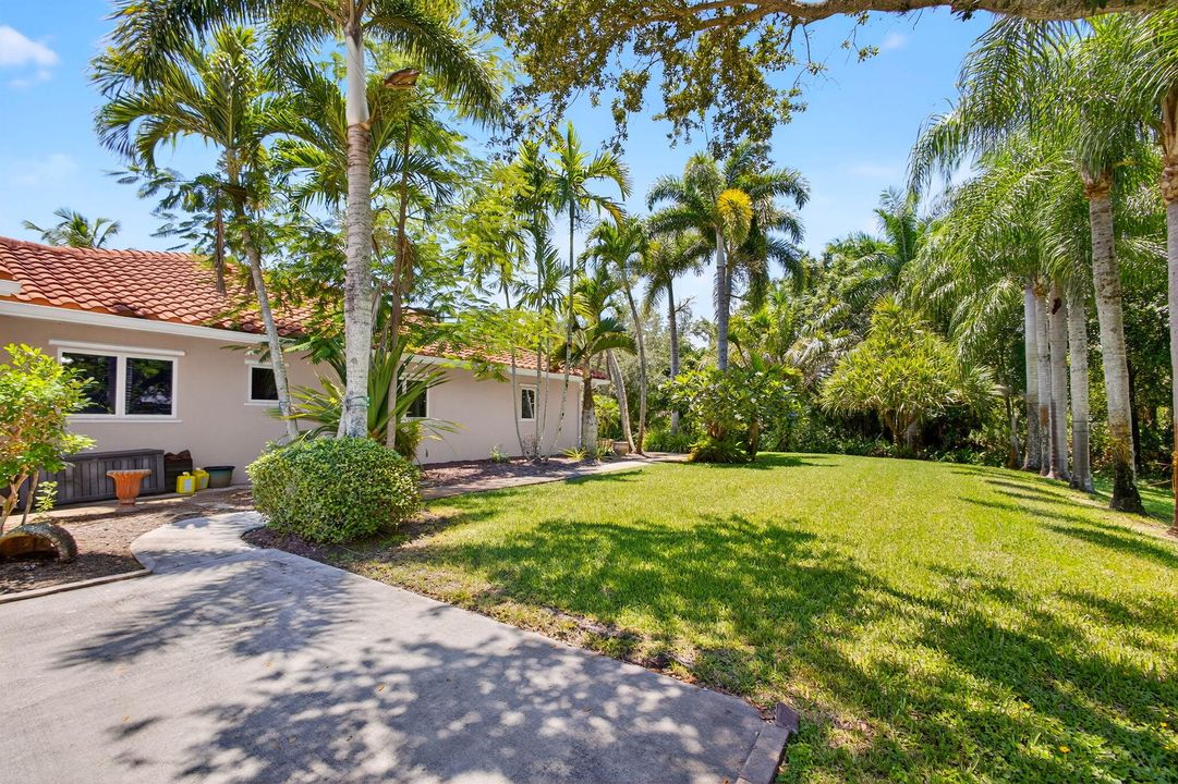 For Sale: $785,000 (4 beds, 3 baths, 2931 Square Feet)