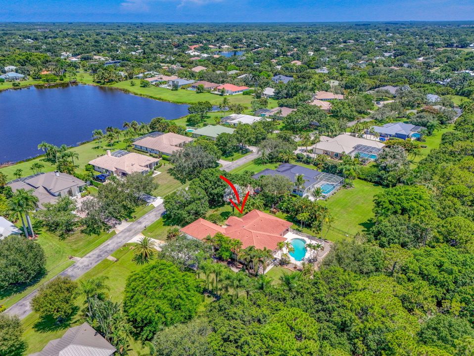 For Sale: $785,000 (4 beds, 3 baths, 2931 Square Feet)