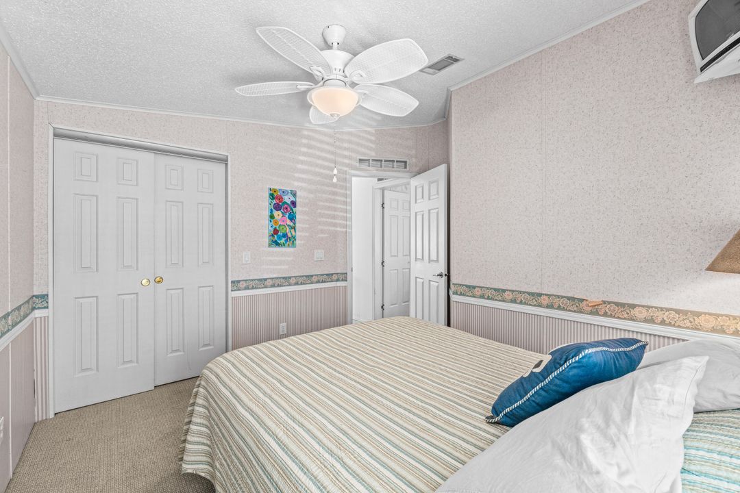 待售: $599,000 (2 贝兹, 2 浴室, 924 平方英尺)