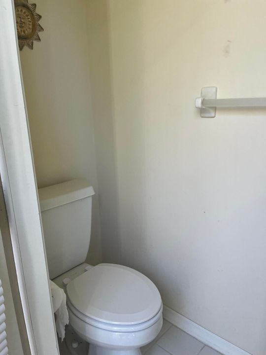 Activo con contrato: $699,500 (3 camas, 2 baños, 2303 Pies cuadrados)