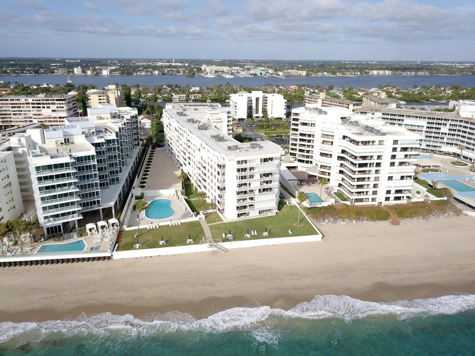 合同活跃: $4,250 (2 贝兹, 2 浴室, 1140 平方英尺)