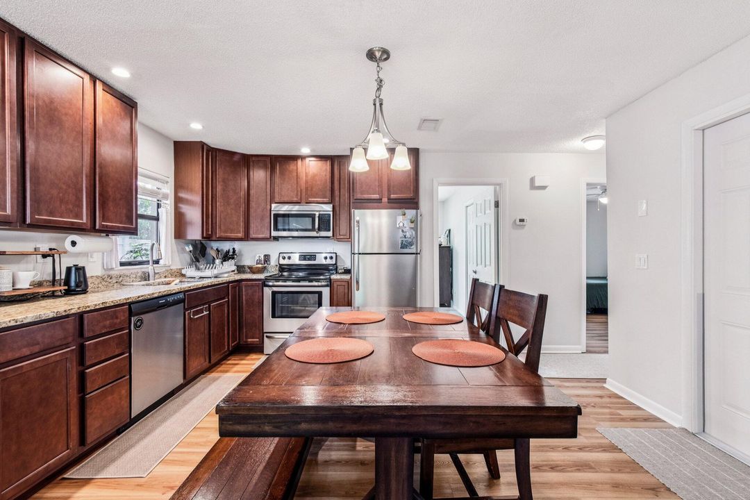 For Sale: $650,000 (0 beds, 0 baths, 1732 Square Feet)