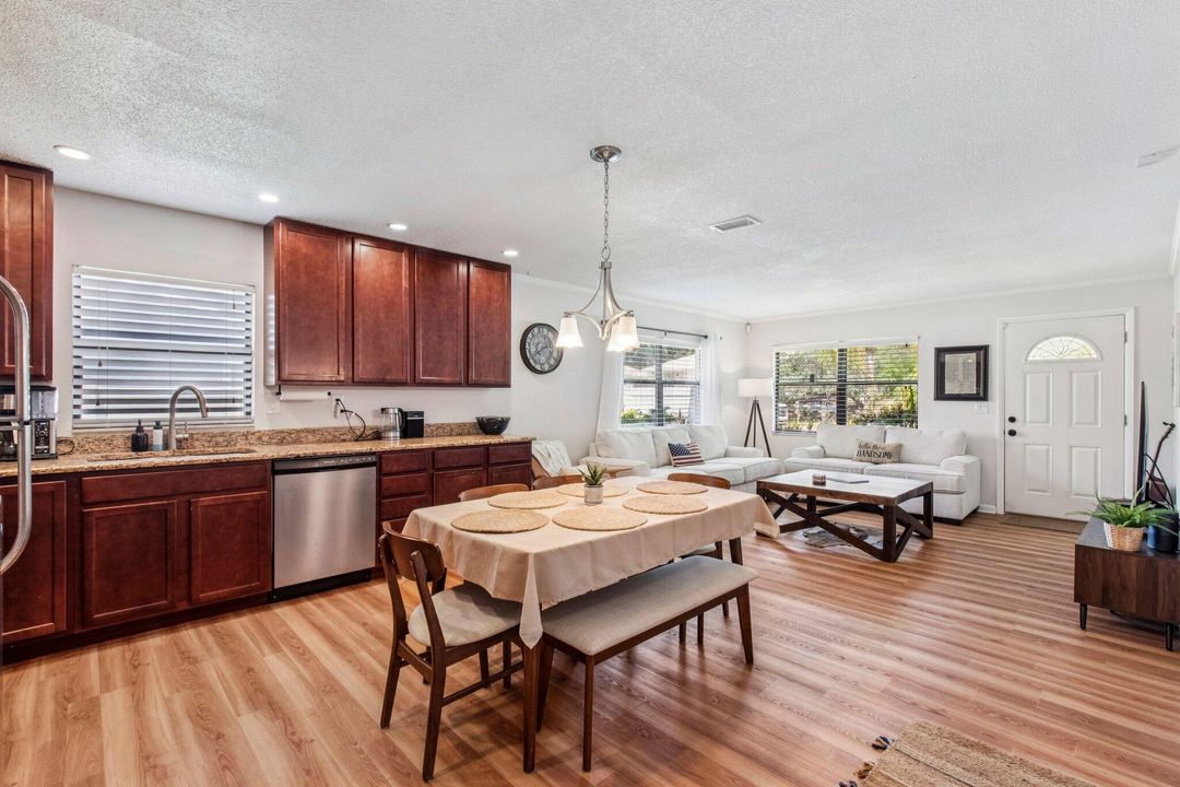 For Sale: $650,000 (0 beds, 0 baths, 1732 Square Feet)