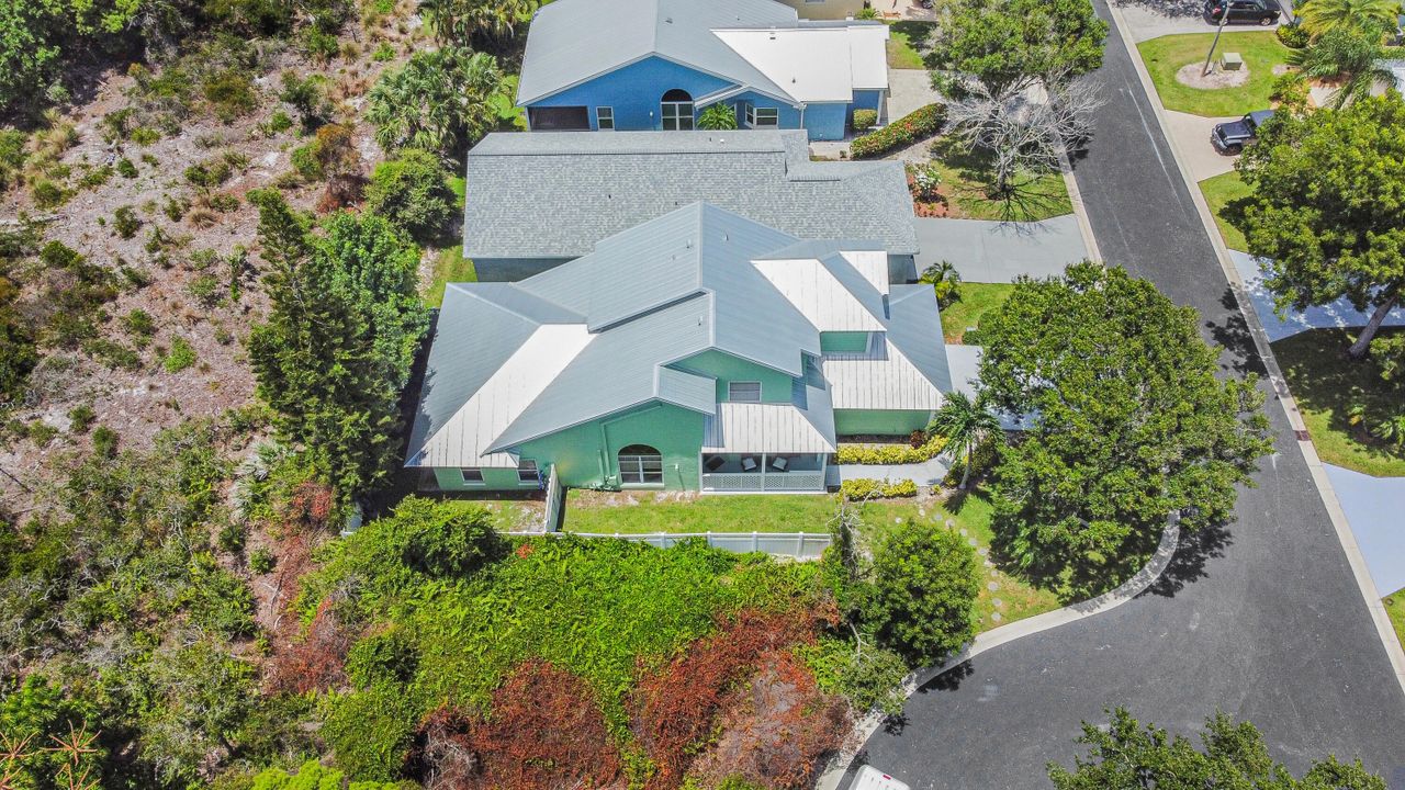 合同活跃: $465,000 (4 贝兹, 2 浴室, 1867 平方英尺)