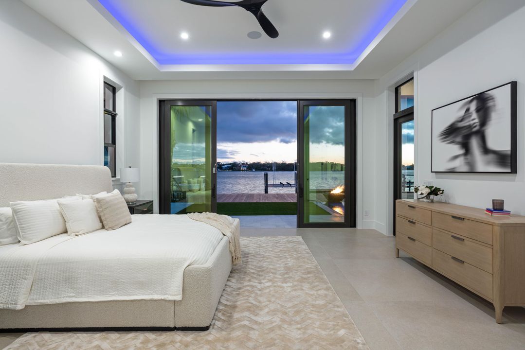 For Sale: $12,495,000 (6 beds, 6 baths, 6555 Square Feet)