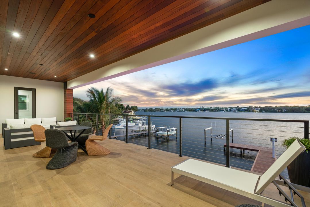 For Sale: $12,495,000 (6 beds, 6 baths, 6555 Square Feet)