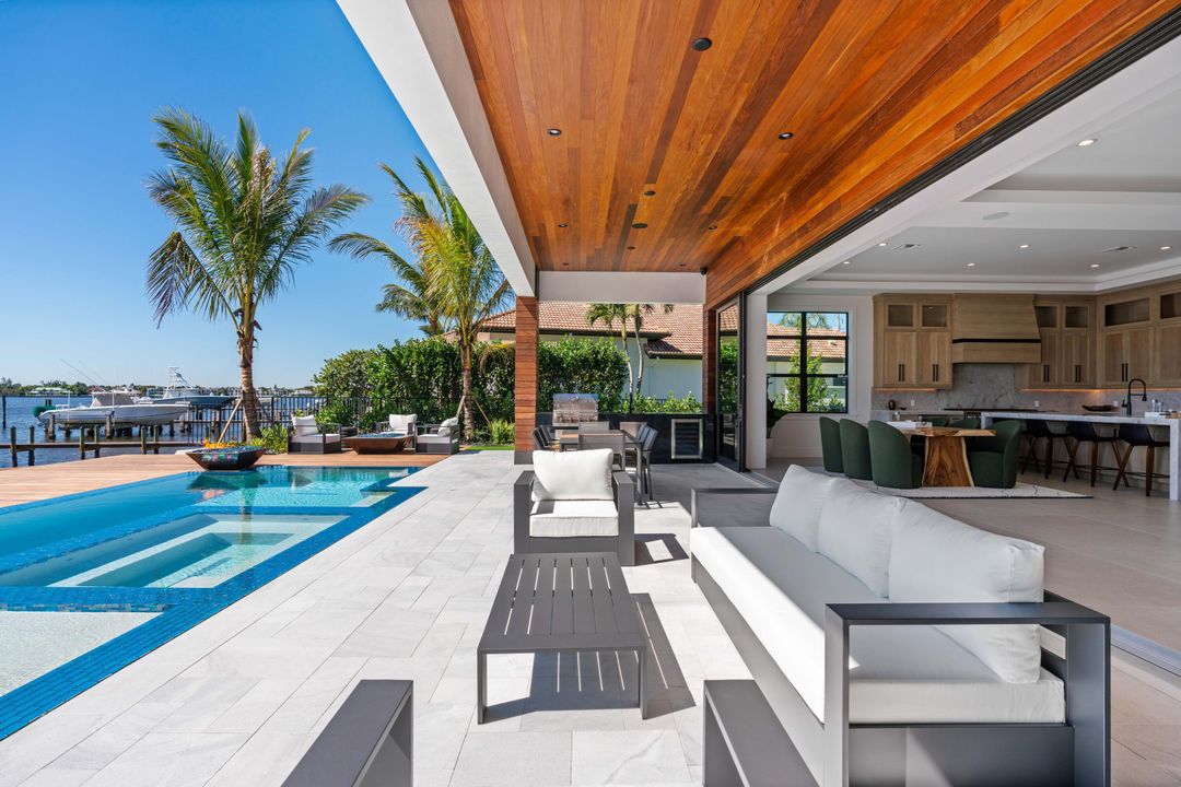 For Sale: $12,495,000 (6 beds, 6 baths, 6555 Square Feet)