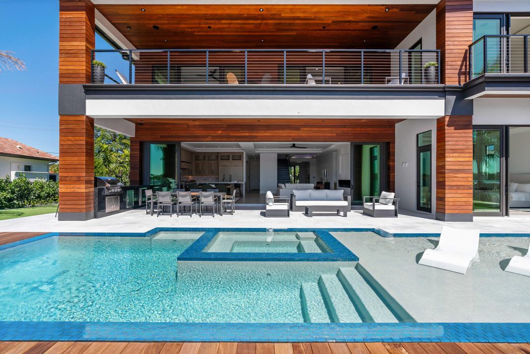 For Sale: $12,495,000 (6 beds, 6 baths, 6555 Square Feet)