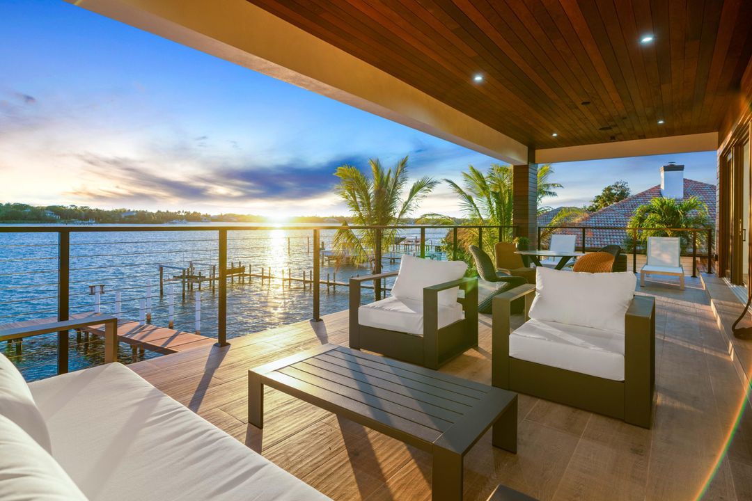 For Sale: $12,495,000 (6 beds, 6 baths, 6555 Square Feet)