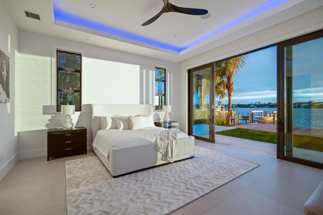 For Sale: $12,495,000 (6 beds, 6 baths, 6555 Square Feet)