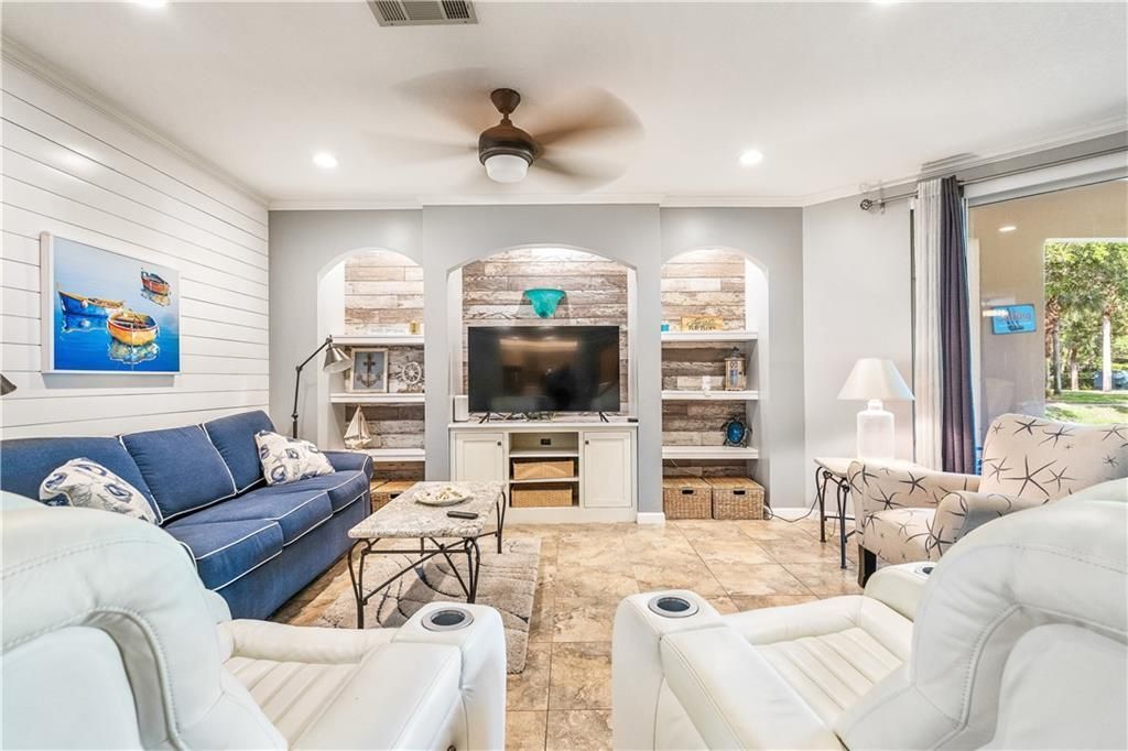 На продажу: $285,000 (3 спален, 2 ванн, 1848 Квадратных фут)