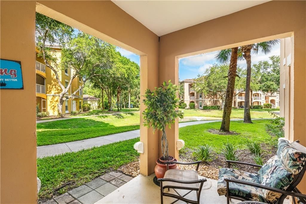 На продажу: $285,000 (3 спален, 2 ванн, 1848 Квадратных фут)