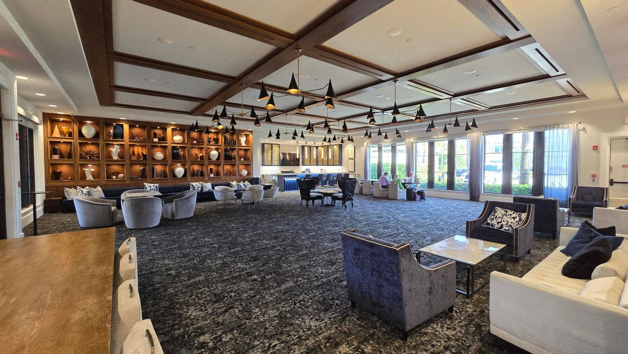 Active With Contract: $8,000 (3 beds, 3 baths, 2240 Square Feet)