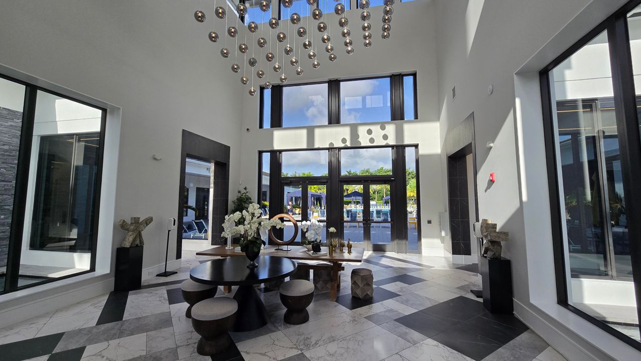 Active With Contract: $8,000 (3 beds, 3 baths, 2240 Square Feet)