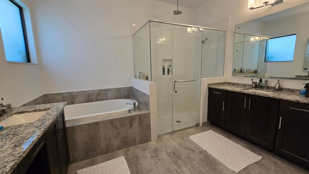 Active With Contract: $8,000 (3 beds, 3 baths, 2240 Square Feet)