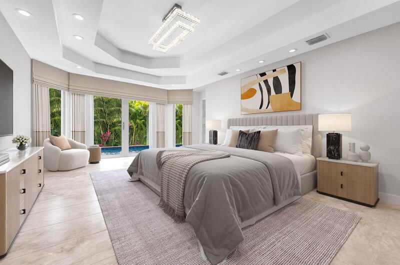 合同活跃: $3,250,000 (5 贝兹, 6 浴室, 4996 平方英尺)