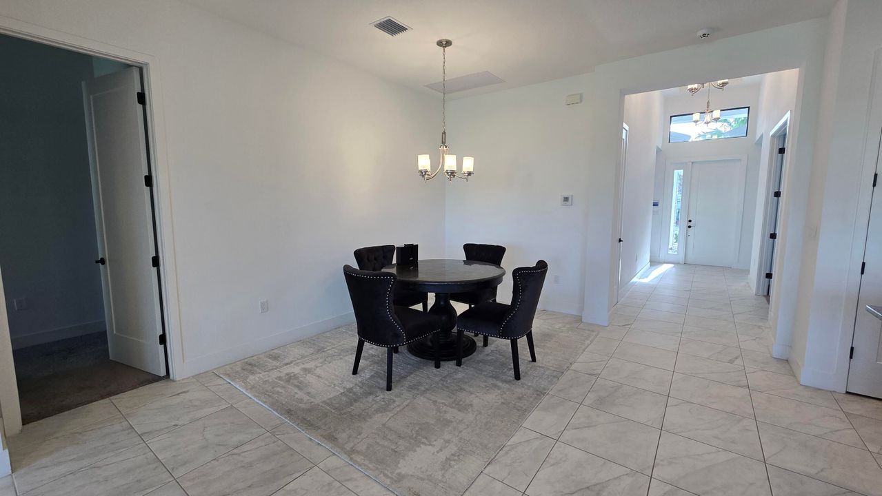 Active With Contract: $8,000 (3 beds, 3 baths, 2240 Square Feet)