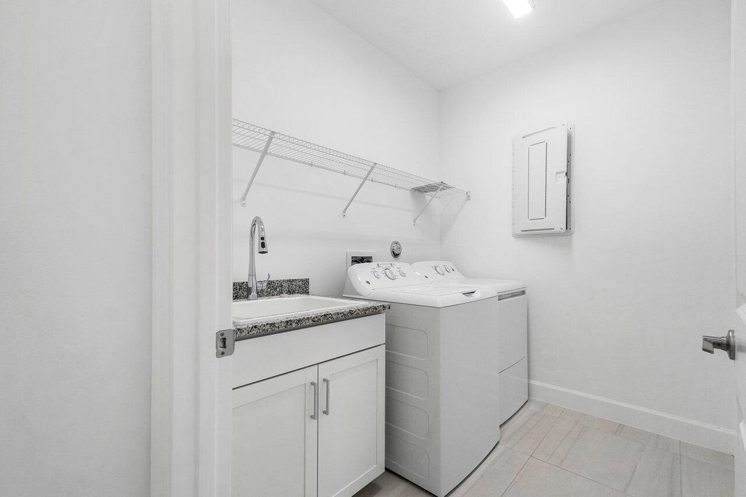 For Rent: $4,000 (4 beds, 3 baths, 2396 Square Feet)