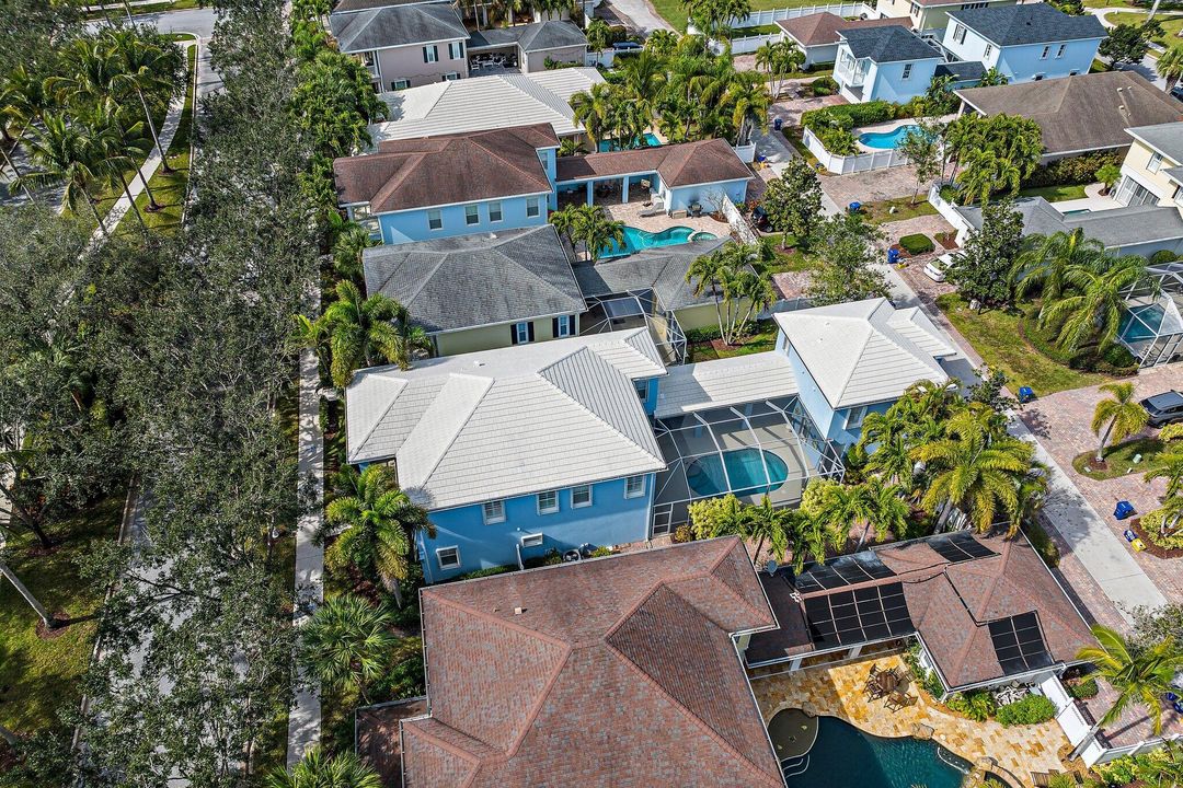 For Rent: $6,500 (4 beds, 3 baths, 2612 Square Feet)