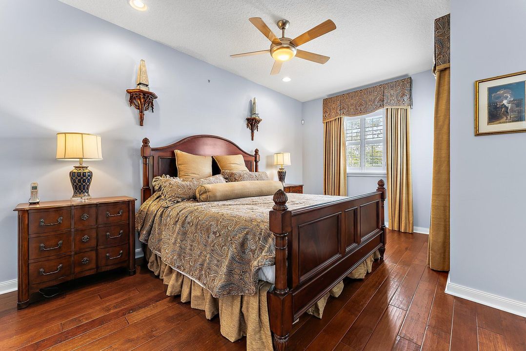 For Rent: $6,500 (4 beds, 3 baths, 2612 Square Feet)