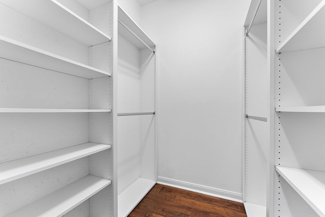 For Rent: $6,500 (4 beds, 3 baths, 2612 Square Feet)